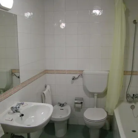 Szálloda Nave 3*